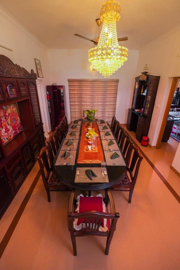 Parudeesa - Heavenly- Luxurious Palace Look-Near Cbd - Kerala - India With Breakfast Kāladi 외부 사진