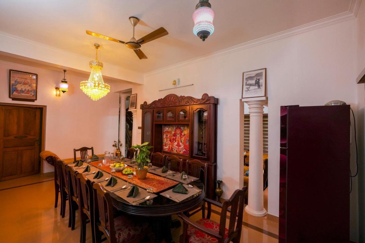 Parudeesa - Heavenly- Luxurious Palace Look-Near Cbd - Kerala - India With Breakfast Kāladi 외부 사진
