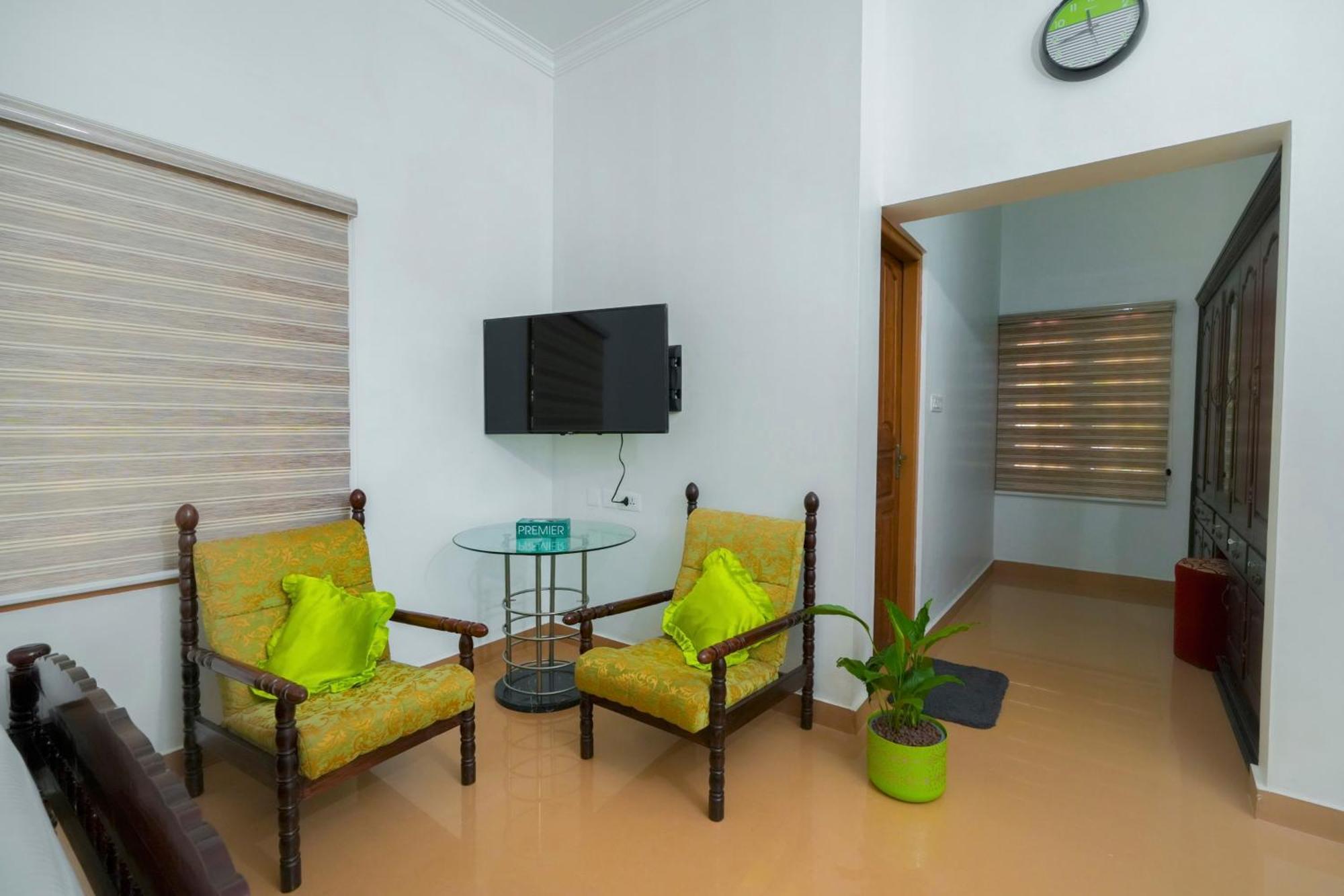 Parudeesa - Heavenly- Luxurious Palace Look-Near Cbd - Kerala - India With Breakfast Kāladi 객실 사진